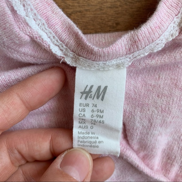 3/$10 H&M Baby girl cropped cardigan 6-9m - Picture 3 of 4